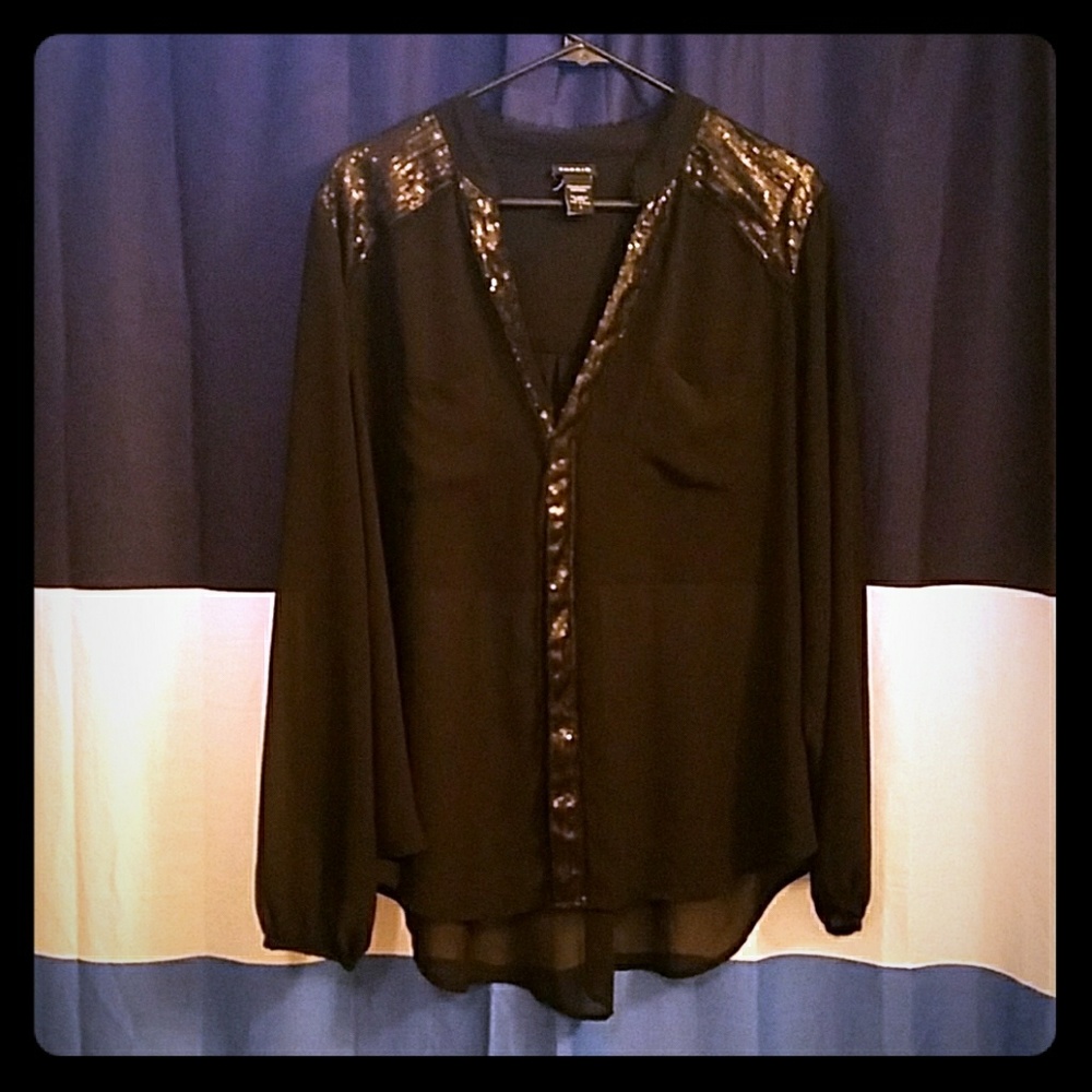 Torrid faux button-up with sequins.